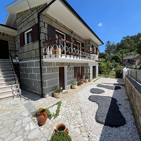 Vila Guia In Valdreu Braga Eksteriør billede